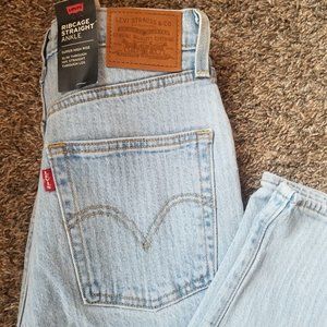 Levi Ribcage Straight Leg Ankle